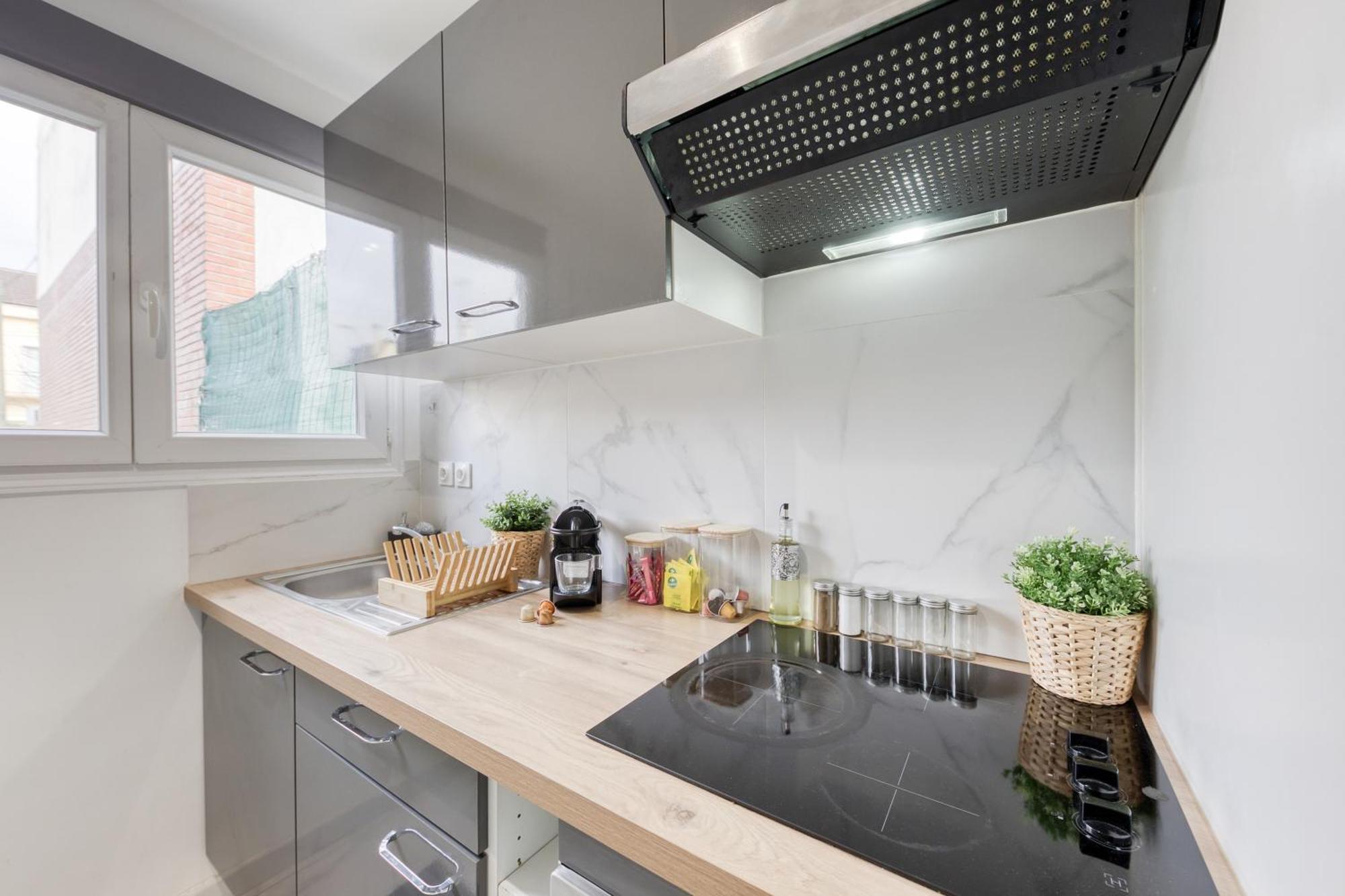 Appartement - 4 Personnes - Parking Prive - Metro 7 - Rer B Ла Курньов Екстериор снимка