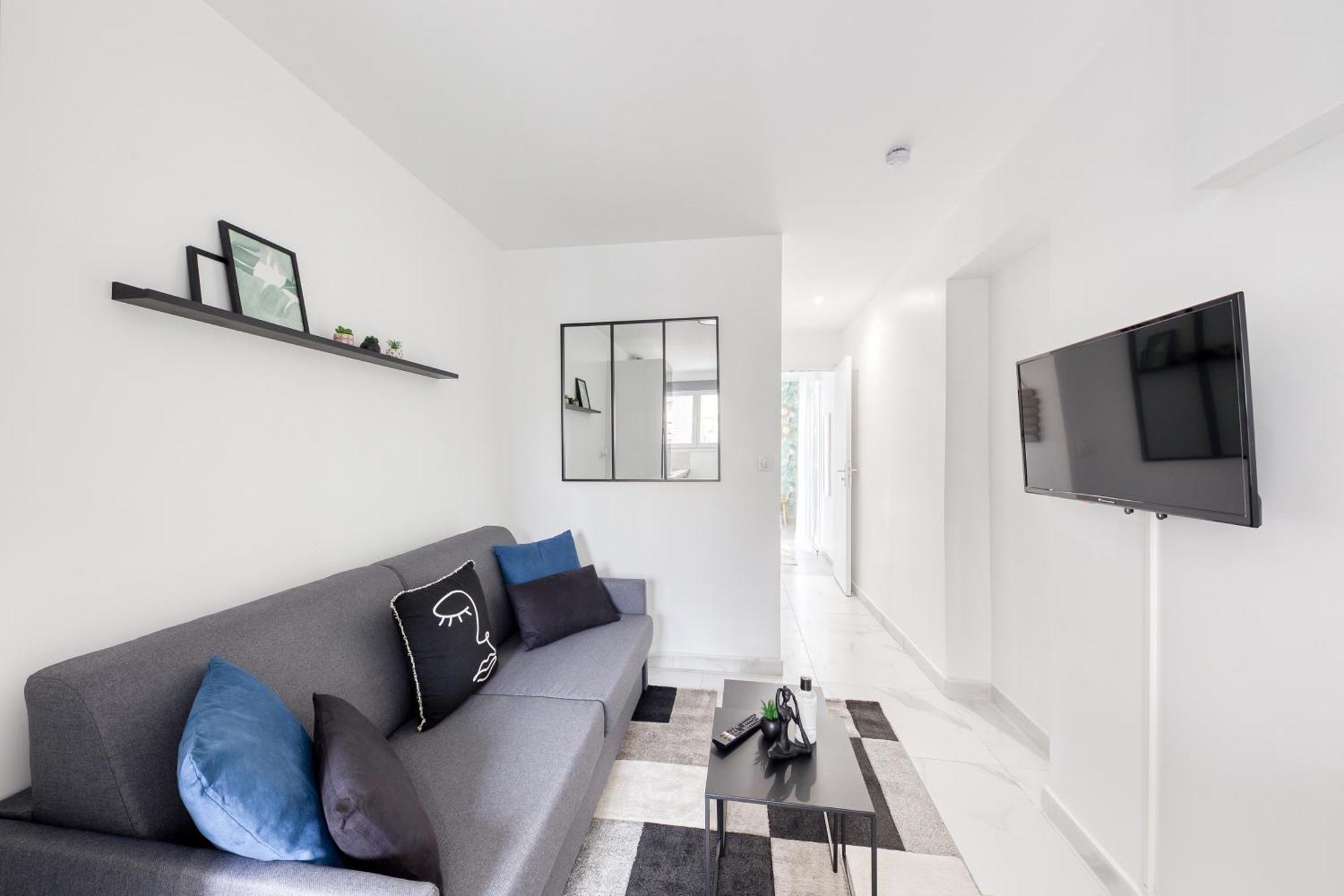 Appartement - 4 Personnes - Parking Prive - Metro 7 - Rer B Ла Курньов Екстериор снимка