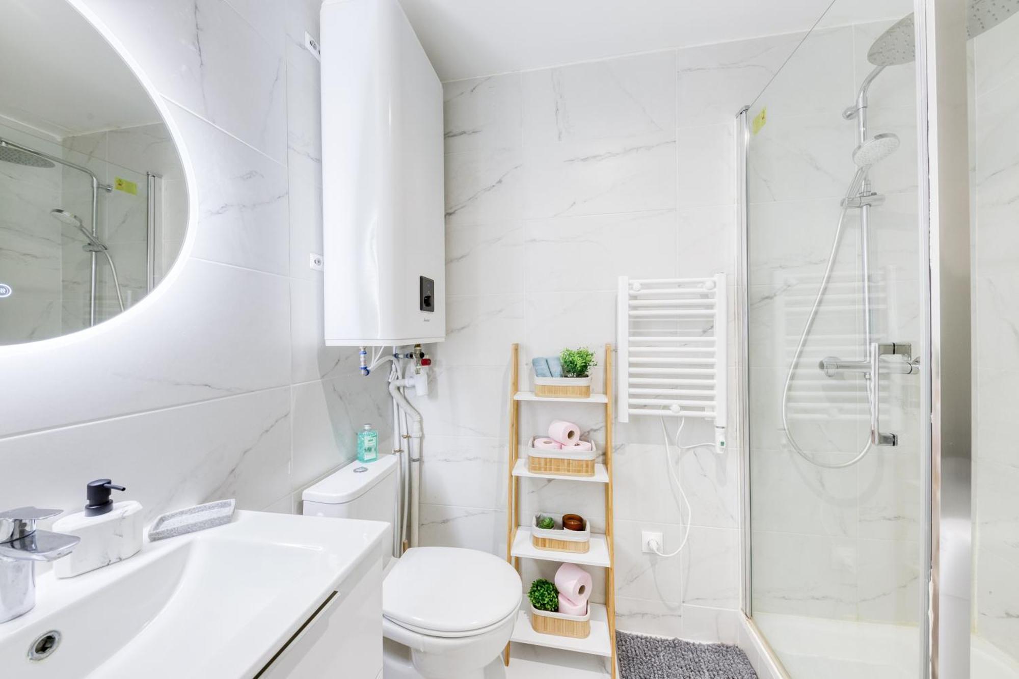 Appartement - 4 Personnes - Parking Prive - Metro 7 - Rer B Ла Курньов Екстериор снимка
